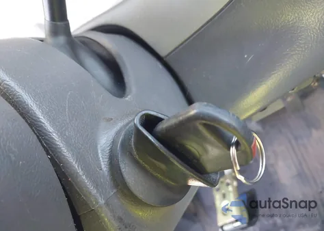 2002 Ford Explorer Sport Trac из США, поврежденный, VIN 1FMZU67E22UD42475